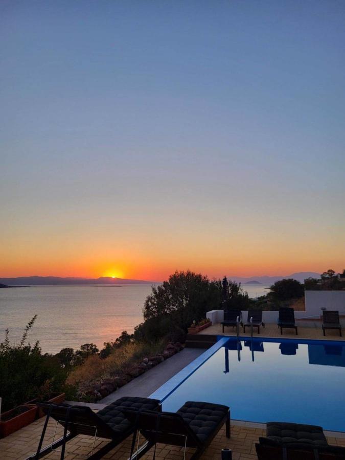 Villa Harmonia Aegina Luaran gambar